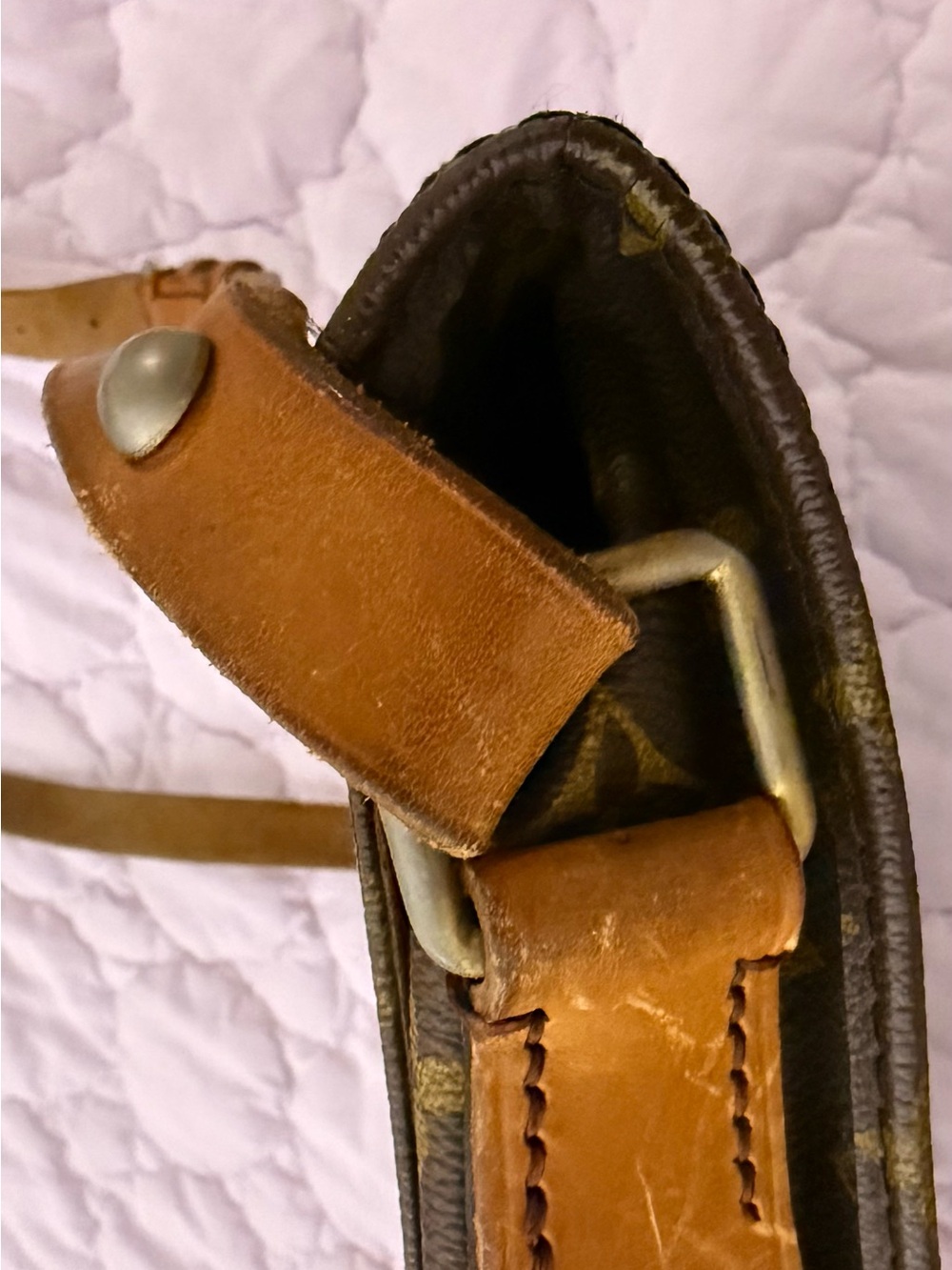 Louis Vuitton Brown Monogram Canvas Messenger Crossbody - Picture 8 of 14